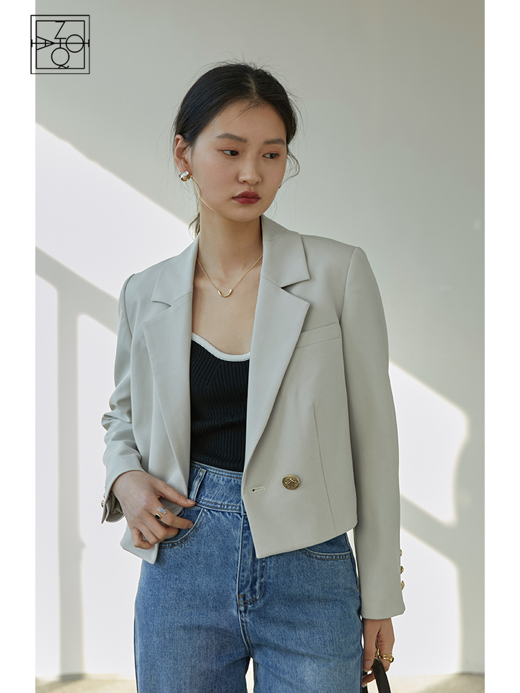 ZIQIAO Japanese Suit Collar Full Regular Sleeve Short Blazers Loose Office Lady Detachable Brooch Solid Double Breasted Jacket